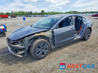 2021 TESLA MODEL 3 5YJ3E1EB8MF923705 - główne zdjęcie licytacji z USA - miniatura