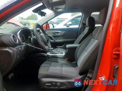 Zdjęcie 7 z 12 samochodu: 2026 CHEVROLET BLAZER 2LT VIN:3GNKBCR42TS145006 - miniatura