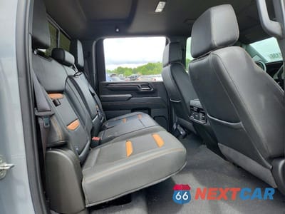 Zdjęcie 10 z 11 samochodu: 2024 GMC SIERRA K2500 AT4 VIN:1GT49PEY3RF332605 - miniatura