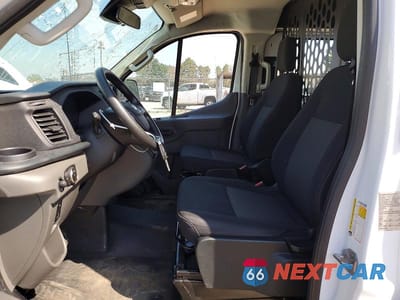 Zdjęcie 7 z 13 samochodu: 2025 FORD TRANSIT 250 DELIVERY VAN VIN:1FTBR1Y84SKA35517 - miniatura