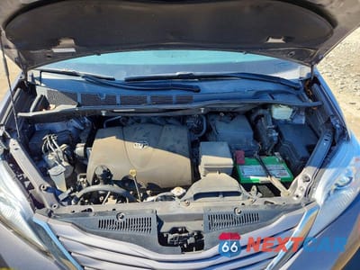 Zdjęcie 12 z 13 samochodu: 2017 TOYOTA SIENNA XLE PREMIUM 7-PASSENGER VIN:5TDDZ3DC0HS149952 - miniatura