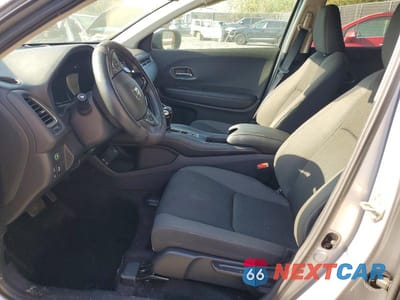 Zdjęcie 7 z 13 samochodu: 2020 HONDA HR-V EX VIN:3CZRU5H58LM700966 - miniatura