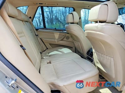 Zdjęcie 11 z 13 samochodu: 2008 BMW X5 3.0I VIN:5UXFE43518L007199 - miniatura