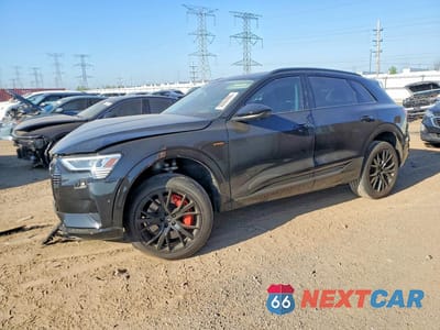 2021 AUDI E-TRON PRESTIGE WA1VAAGEXMB006726 - główne zdjęcie licytacji z USA - miniatura
