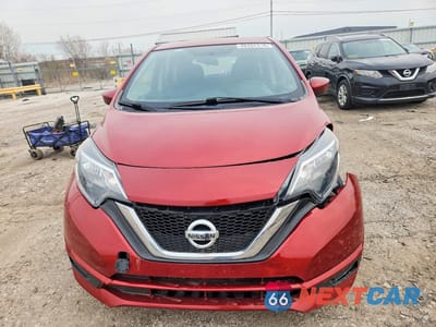 Piąte zdjęcie samochodu w środku: 2019 NISSAN VERSA NOTE SV VIN:3N1CE2CP2KL357823 - miniatura