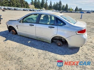 Drugie zdjęcie samochodu z przodu: 2008 FORD FOCUS SE VIN:1FAHP35N08W272633 - miniatura