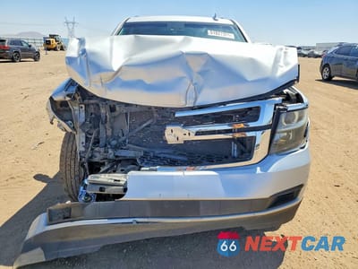 Piąte zdjęcie samochodu w środku: 2016 CHEVROLET SUBURBAN K1500 LT VIN:1GNSKHKC6GR450256 - miniatura