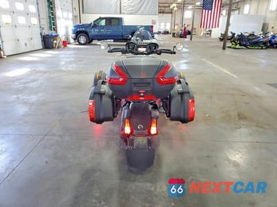 Czwarte zdjęcie samochodu z boku: 2022 CAN-AM RYKER RALLY EDITION VIN:3JB2HEH21NJ004572 - miniatura