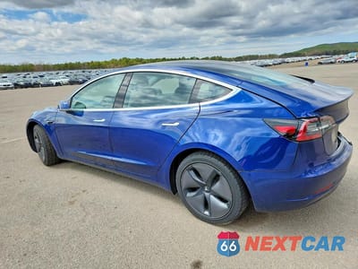 Drugie zdjęcie samochodu z przodu: 2018 TESLA MODEL 3 VIN:5YJ3E1EB6JF064447 - miniatura