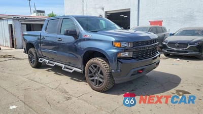 2021 CHEVROLET SILVERADO K1500 TRAIL BOSS CUSTOM 1GCPYCEF4MZ289181 - główne zdjęcie licytacji z USA - miniatura