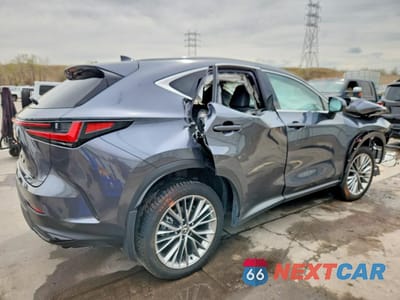 Trzecie zdjęcie samochodu z tyłu: 2024 LEXUS NX 350H LUXURY VIN:JTJHKCEZ3R2019260 - miniatura