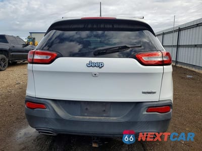 Zdjęcie 6 z 12 samochodu: 2015 JEEP CHEROKEE LATITUDE VIN:1C4PJLCS5FW539570 - miniatura
