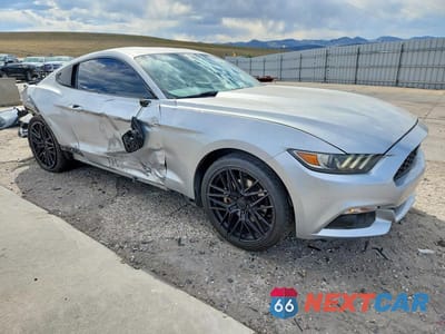 Czwarte zdjęcie samochodu z boku: 2017 FORD MUSTANG VIN:1FA6P8AM3H5311075 - miniatura