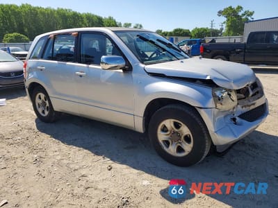 Czwarte zdjęcie samochodu z boku: 2008 SUZUKI GRAND VITARA VIN:JS3TE941284101519 - miniatura