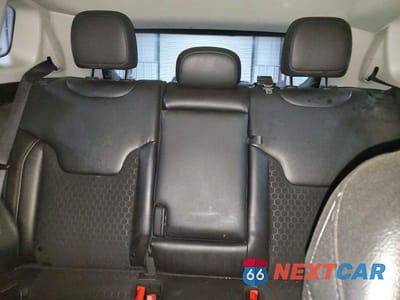 Zdjęcie 10 z 14 samochodu: 2020 JEEP COMPASS LATITUDE VIN:3C4NJDBB4LT219625 - miniatura