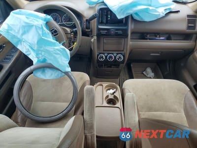 Zdjęcie 8 z 13 samochodu: 2002 HONDA CR-V EX VIN:JHLRD78812C017568 - miniatura