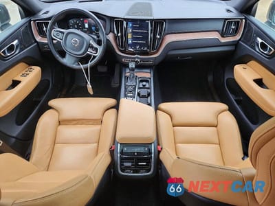 Zdjęcie 8 z 13 samochodu: 2020 VOLVO XC60 T5 INSCRIPTION VIN:YV4102RL0L1571769 - miniatura