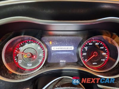 Zdjęcie 9 z 12 samochodu: 2015 DODGE CHARGER SXT VIN:2C3CDXJG6FH891510 - miniatura