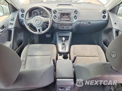 Zdjęcie 8 z 13 samochodu: 2018 VOLKSWAGEN TIGUAN LIMITED VIN:WVGAV7AX0JK003279 - miniatura