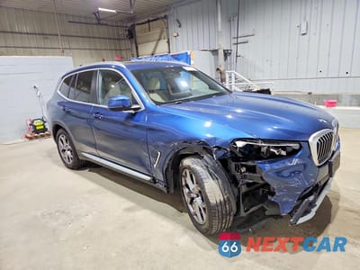 Czwarte zdjęcie samochodu z boku: 2022 BMW X3 XDRIVE30I VIN:WBX57DP01NN181797 - miniatura