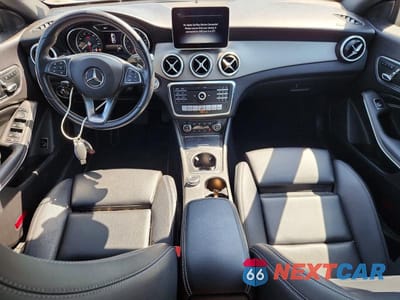 Zdjęcie 8 z 12 samochodu: 2018 MERCEDES-BENZ CLA 250 VIN:WDDSJ4EB4JN692264 - miniatura