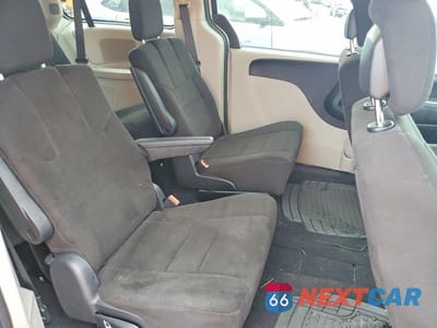 Zdjęcie 11 z 13 samochodu: 2012 DODGE GRAND CARAVAN SE VIN:2C4RDGBG3CR162066 - miniatura