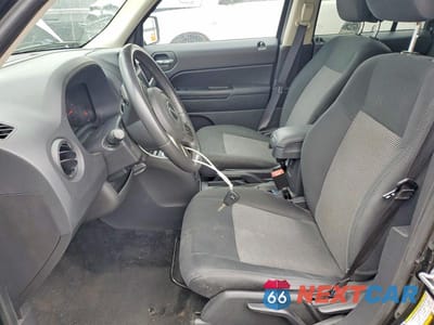 Zdjęcie 7 z 13 samochodu: 2012 JEEP PATRIOT LATITUDE VIN:1C4NJRFB8CD689637 - miniatura