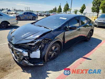 2024 TOYOTA PRIUS LE JTDACAAU6R3031378 - główne zdjęcie licytacji z USA - miniatura