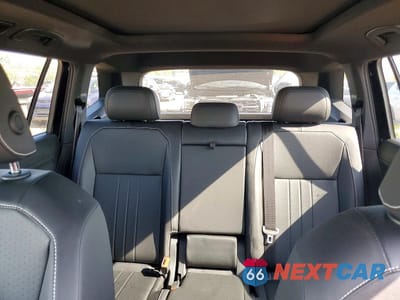 Zdjęcie 10 z 13 samochodu: 2022 VOLKSWAGEN TIGUAN SE R-LINE BLACK VIN:3VV8B7AX5NM083027 - miniatura