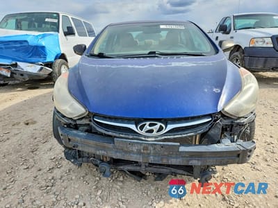 Piąte zdjęcie samochodu w środku: 2013 HYUNDAI ELANTRA GLS VIN:KMHDH4AEXDU704275 - miniatura