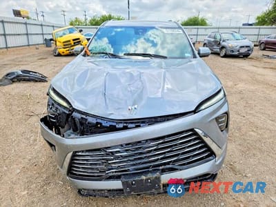Piąte zdjęcie samochodu w środku: 2025 BUICK ENCLAVE PREFERRED VIN:5GAERARS2SJ111704 - miniatura
