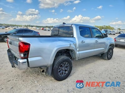 Trzecie zdjęcie samochodu z tyłu: 2023 TOYOTA TACOMA SR5 V6 VIN:3TYAZ5CN6PT040609 - miniatura