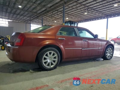 Trzecie zdjęcie samochodu z tyłu: 2007 CHRYSLER 300C VIN:2C3LA63H87H767152 - miniatura