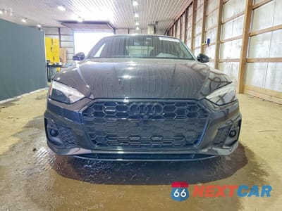 Piąte zdjęcie samochodu w środku: 2023 AUDI A5 PREMIUM PLUS 45 VIN:WAUTAAF55PA004260 - miniatura