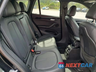 Zdjęcie 11 z 13 samochodu: 2016 BMW X1 XDRIVE28I VIN:WBXHT3Z33G4A48786 - miniatura