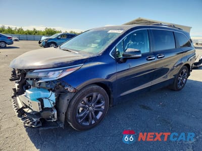2024 TOYOTA SIENNA XSE 5TDCRKEC5RS205874 - główne zdjęcie licytacji z USA - miniatura