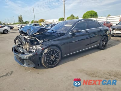 2021 MERCEDES-BENZ C 300 W1KWF8DBXMR612197 - główne zdjęcie licytacji z USA - miniatura