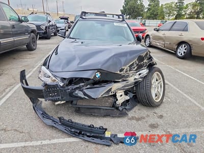 Piąte zdjęcie samochodu w środku: 2016 BMW 320 I VIN:WBA8E1G54GNU11231 - miniatura