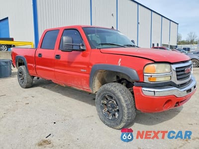 Czwarte zdjęcie samochodu z boku: 2006 GMC SIERRA K2500 HEAVY DUTY VIN:1GTHK23D96F164912 - miniatura