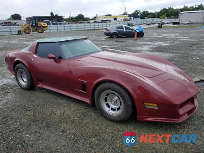 Czwarte zdjęcie samochodu z boku: 1982 CHEVROLET CORVETTE VIN:1G1AY8786C5108775 - miniatura