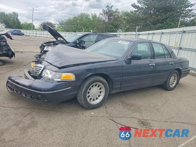 2001 FORD CROWN VICTORIA LX 2FAFP74W71X181569 - główne zdjęcie licytacji z USA - miniatura