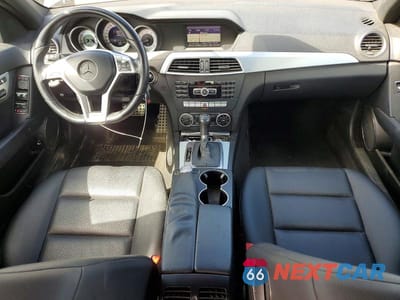 Zdjęcie 8 z 12 samochodu: 2014 MERCEDES-BENZ C 300 4MATIC VIN:WDDGF8AB7EA940962 - miniatura