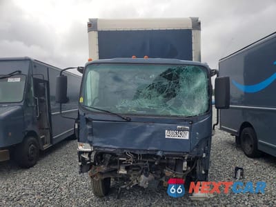 Piąte zdjęcie samochodu w środku: 2022 ISUZU NRR BOX TRUCK VIN:JALE5W164N7304975 - miniatura