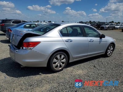 Trzecie zdjęcie samochodu z tyłu: 2010 HONDA ACCORD EXL VIN:1HGCP3F83AA020943 - miniatura