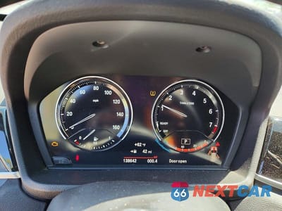 Zdjęcie 9 z 13 samochodu: 2018 BMW X1 XDRIVE28I VIN:WBXHT3C3XJ5L30804 - miniatura