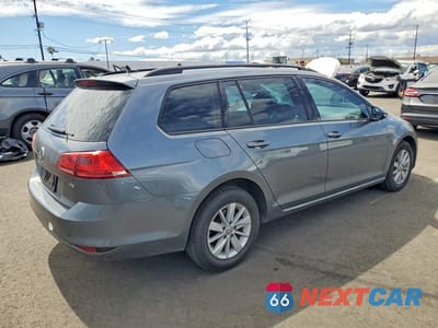 Trzecie zdjęcie samochodu z tyłu: 2016 VOLKSWAGEN GOLF SPORTWAGEN S VIN:3VWC17AU4GM515768 - miniatura
