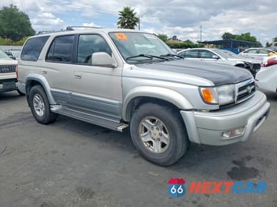 Czwarte zdjęcie samochodu z boku: 2000 TOYOTA 4RUNNER LIMITED VIN:JT3GN87R4Y0139826 - miniatura