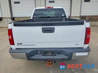 Zdjęcie 6 z 11 samochodu: 2009 CHEVROLET SILVERADO K1500 LTZ VIN:2GCEK390091108012 - miniatura