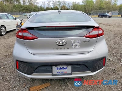 Zdjęcie 6 z 12 samochodu: 2017 HYUNDAI IONIQ LIMITED VIN:KMHC85LC7HU049026 - miniatura