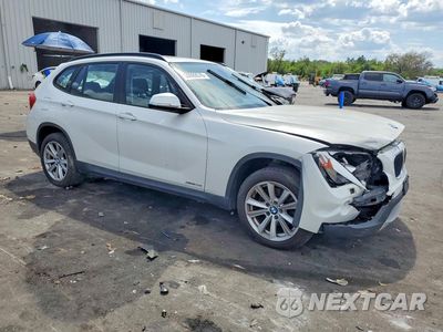 Czwarte zdjęcie samochodu z boku: 2013 BMW X1 XDRIVE28I VIN:WBAVL1C55DVR81863 - miniatura